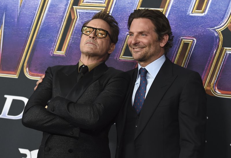 Avengers: Endgame khép lại tuần công chiếu đầu tiên, bước vào "Câu lạc bộ tỷ đô"