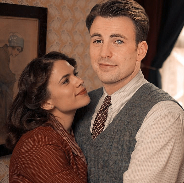 Captain America là cha những đứa trẻ của Peggy Carter