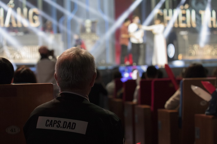 MSI 2019: Những anh hùng luôn dõi theo từng bước của các tuyển thủ