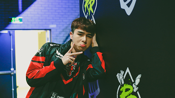 LMHT: Zeros bị tố mắc bệnh ngôi sao, khiến Naul tức đến phát khóc