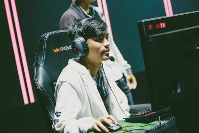 LMHT: Nghi vấn Đại đế Stark chính là "thương vụ bạc tỉ" của Lowkey Esports?