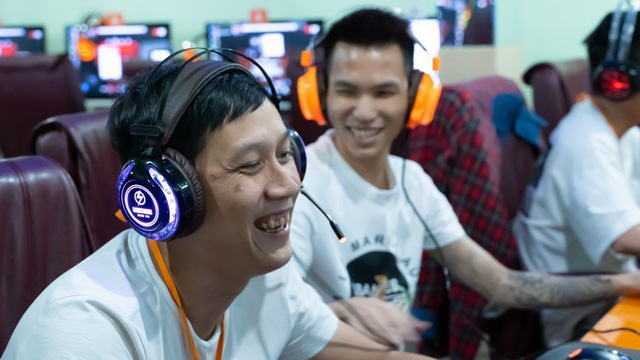 Quản lý của SBTC lên tiếng bác bỏ tin đồn về việc Sena bị cả một tập thể cô lập