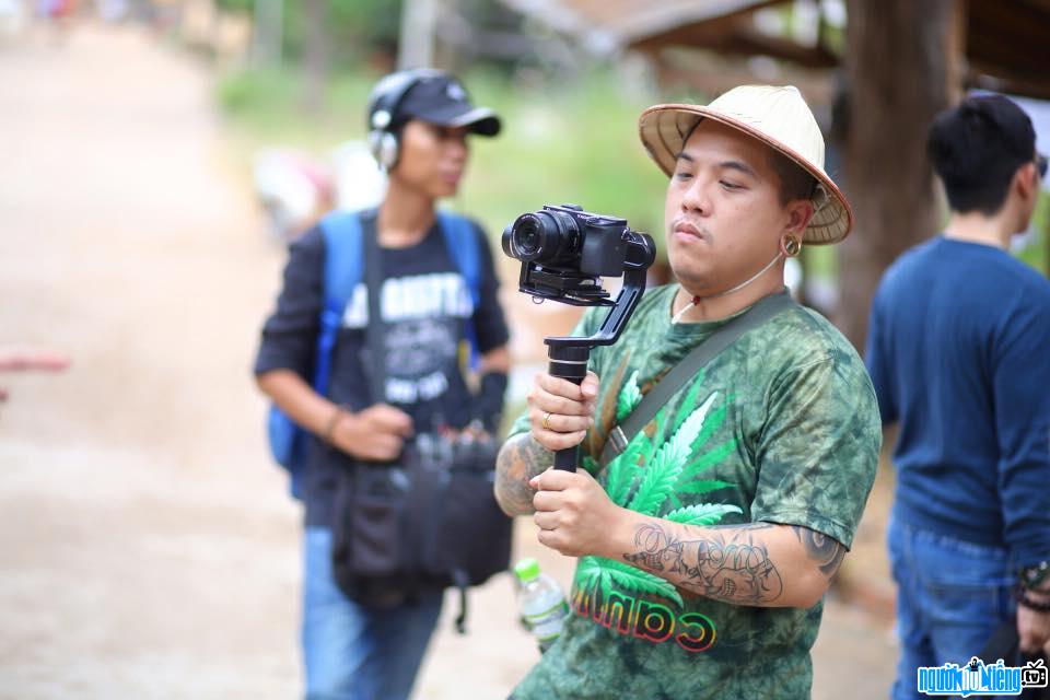 Đạo diễn Trật tự mới - Cơ duyên đến với Vũ trụ giang hồ là do... thất nghiệp