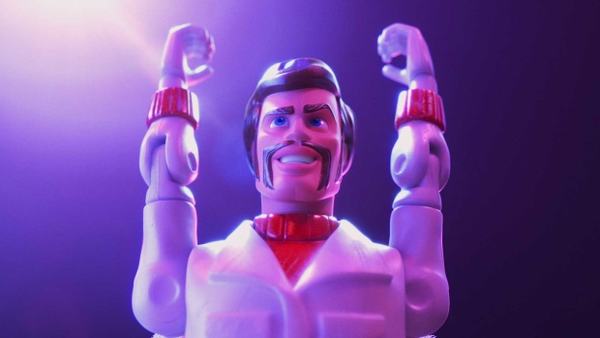 Toy Story 4 ra mắt thành công, tạo nên kỉ lục mới cho thương hiệu lâu năm