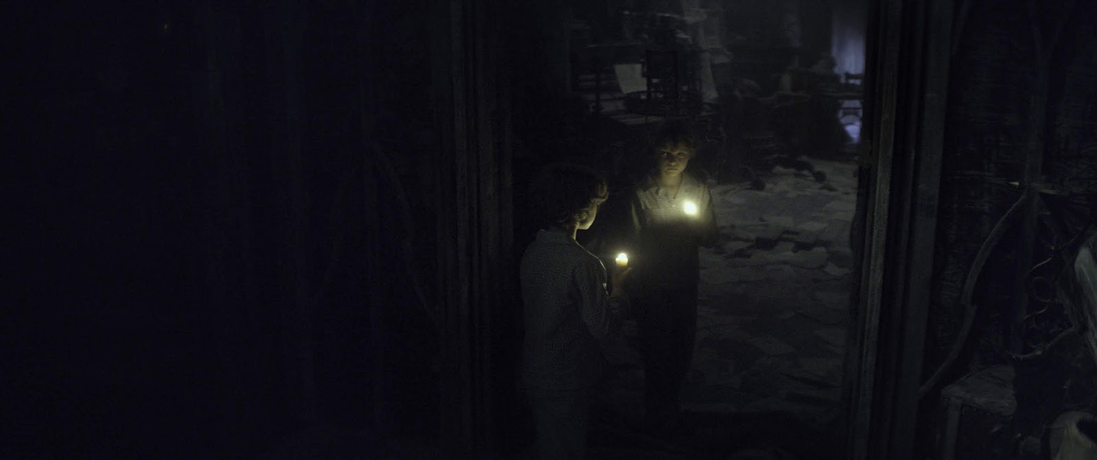 Lời nguyền con Đầm Bích: Câu chuyện nhuộm đen màn ảnh rộng tháng 7