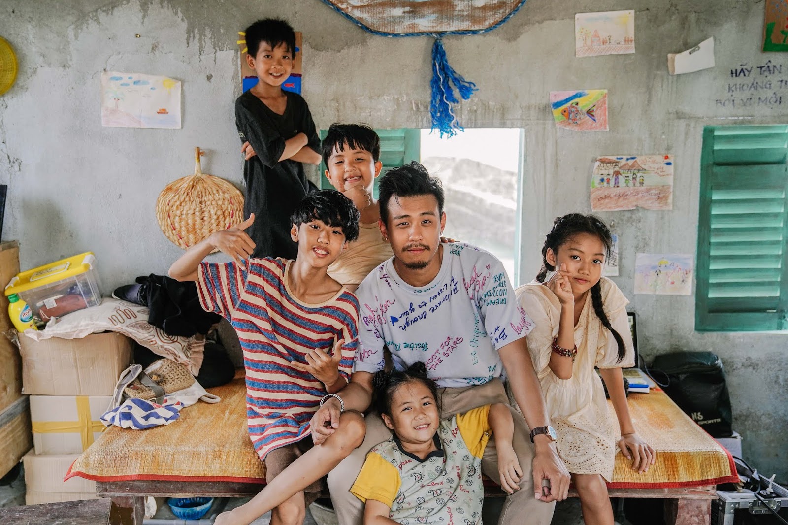 Anh thầy ngôi sao: Điểm mặt dàn diễn viên nhí khiến Huyme đau đầu 