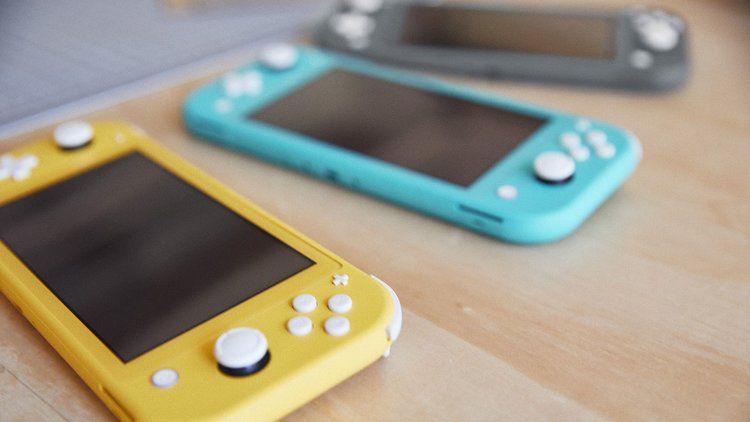 Nintendo trình làng bản Switch Lite gọn hơn và giá mềm hơn Switch