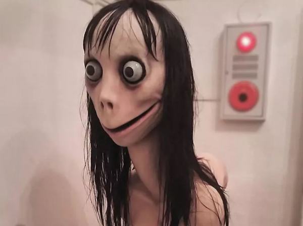Thử thách Momo vừa đáng sợ vừa thu hút, đến mức được dựng thành phim