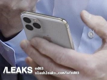 Lộ ảnh thật iPhone 11 với cụm 3 camera 