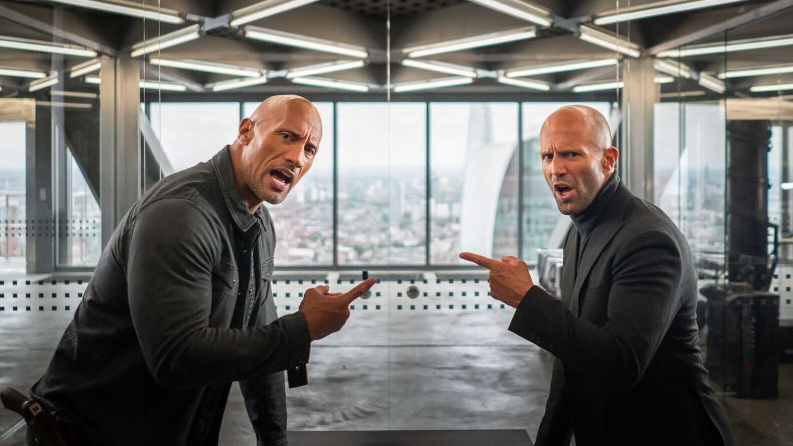 Fast & Furious: Hobbs & Shaw - hành động, cơ bắp và tốc tộ