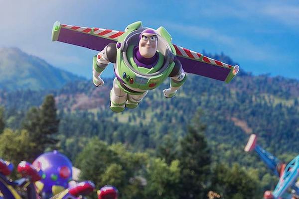 Toy Story 4 vượt mốc tỷ đô, Disney ung dung chờ Star Wars 9