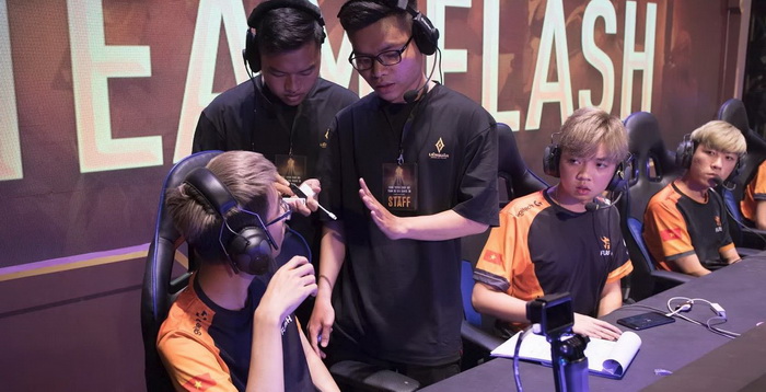 Team Flash bị Mocha ZD Esports rút ngắn tỉ số vì lỗi kĩ thuật ở vị trí của Elly?