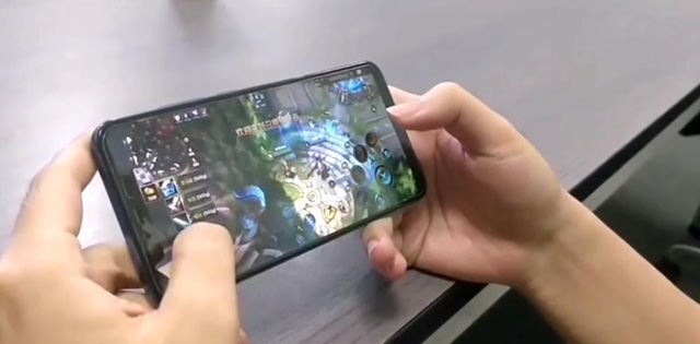 Rò rỉ gameplay của LMHT Mobile, giống bản PC đến 90%