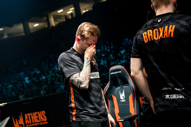 LMHT: Rekkles bật khóc sau khi thua cay đắng trước G2 Esports