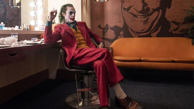Review Joker - Tiếng cười cay đắng nơi tận cùng xã hội