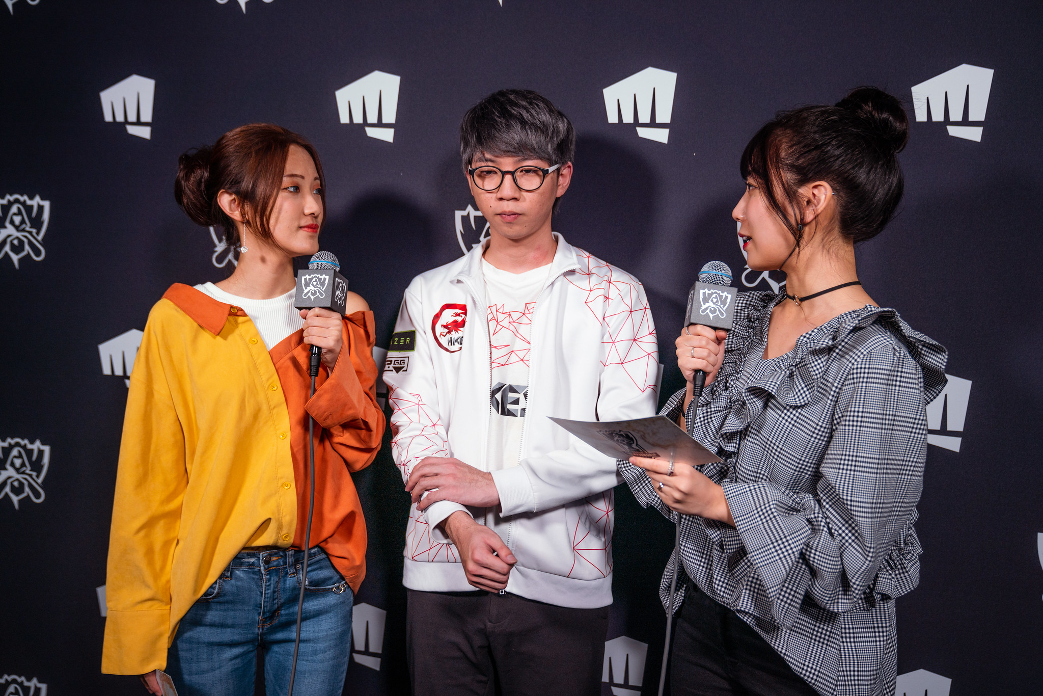 Riot Games bất ngờ bị cáo buộc tránh nhắc đến Hong Kong vì có thể khiến Tencent gặp rắc rối