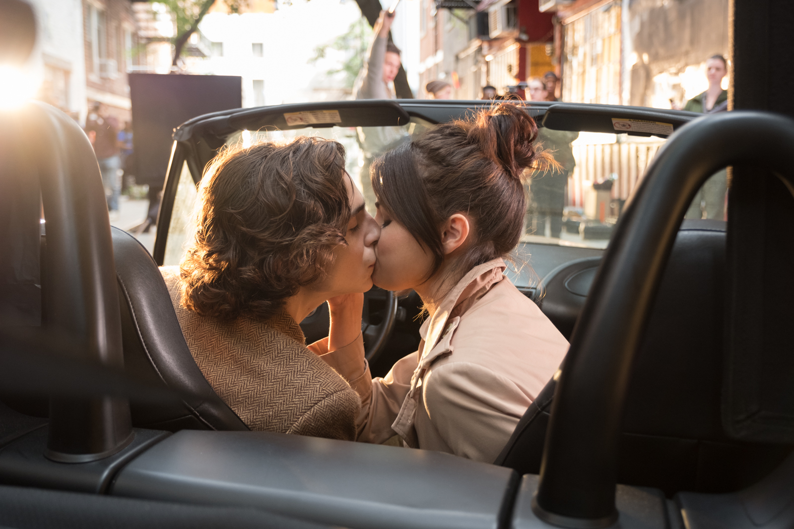 Review Chuyện ngày mưa ở New York: Nhẹ nhàng và đầy thi vị