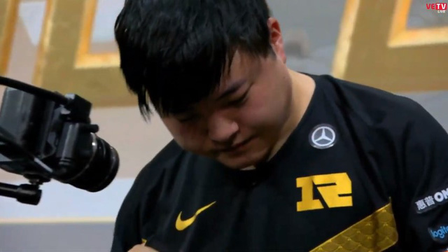 LMHT: Cựu tuyển thủ LGD hé lộ rằng Uzi sẽ không thi đấu chuyên nghiệp nữa