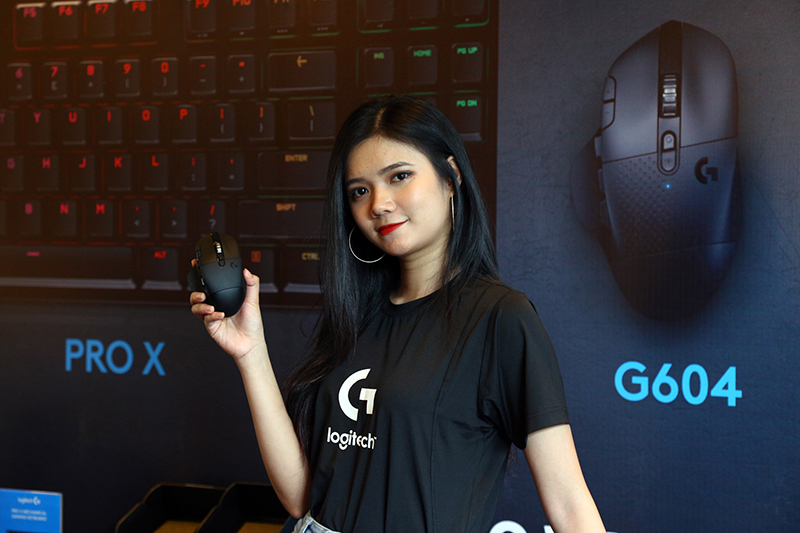 Logitech ra mắt chuột G604 Lightspeed cung cấp 240 giờ chơi game không dây và 5,5 tháng với Bluetooth