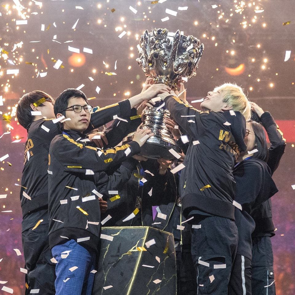 LMHT: Game thủ duy nhất đoán đúng toàn bộ kết quả CKTG 2019 chính thức lộ diện