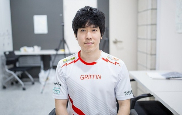 LMHT: Cộng đồng LCK càng ngày càng không tin tưởng Riot Games Hàn Quốc sau án phạt đối với cvMax