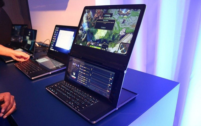 Youtuber tự chế laptop với 2 màn hình siêu độc, người xem hết lời khen ngợi