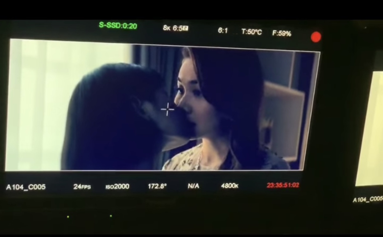 [HOT] Chị chị em em: Hé lộ cảnh quay hot hơn cả cảnh nóng của Thanh Hằng và Chi Pu 