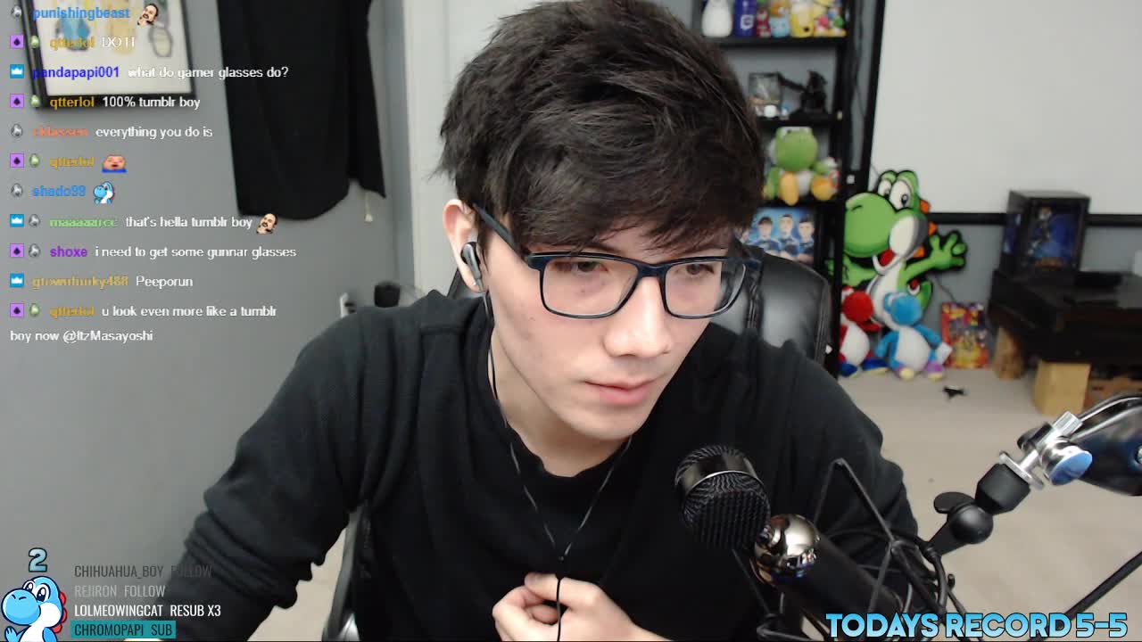 Bất ngờ nam streamer vừa chơi CS:GO mà còn vừa chơi LMHT cùng một lúc khiến người xem ngã ngửa