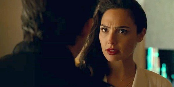 Wonder Woman 1984 chính thức ra mắt trailer đầu tiên - Diana đẹp điên đảo cùng âm nhạc cực chất