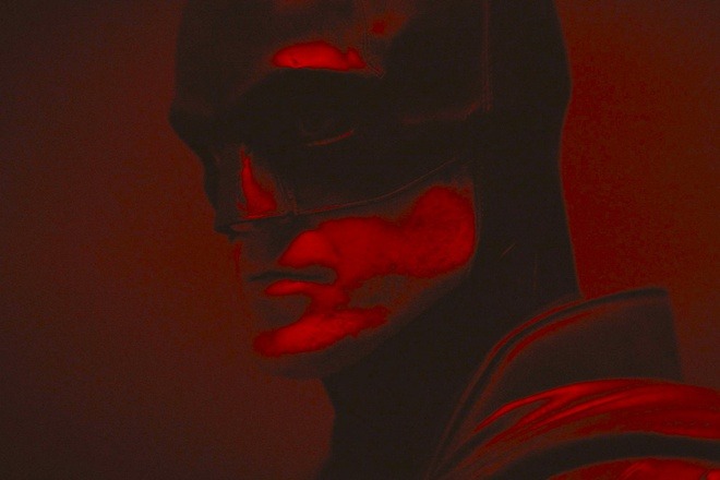 Chi tiết "lạ" trong bộ suit đầu tiên của Batman phiên bản mới và bí mật chưa được kể 