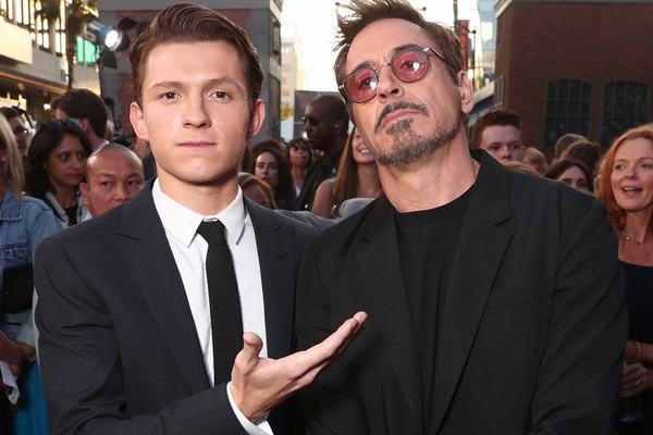 Ấn tượng với video fan-made, Tom Holland đã lên tiếng về Back to the Future Remake