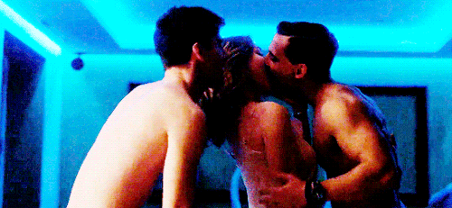 Tổng hợp 5 cảnh nóng gây sốc trong Elite - món ăn học đường lạ miệng hơn cả Sex Education của Netflix 7