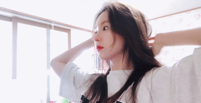 Tạm dừng diễn xuất chuyển sang làm vlog, cô nàng Youtuber khiến fan trầm trồ vì quá xinh và nghĩa cử cao đẹp - Ảnh 4.