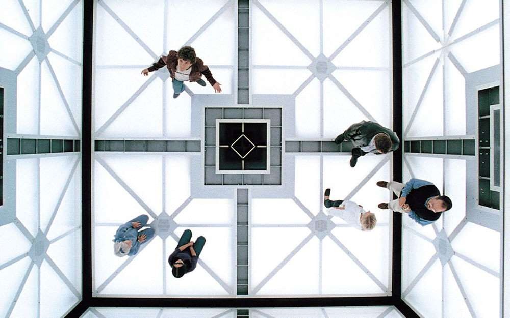 Những tựa phim người lớn siêu "hack não" cho bạn cày phim mùa dịch (Phần 3)