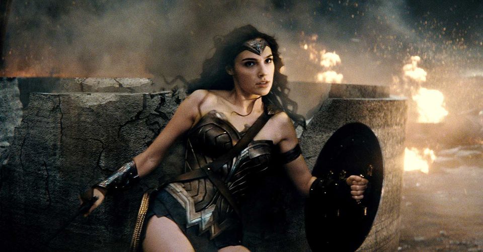 Wonder Woman 1984 vinh danh Batman v Superman