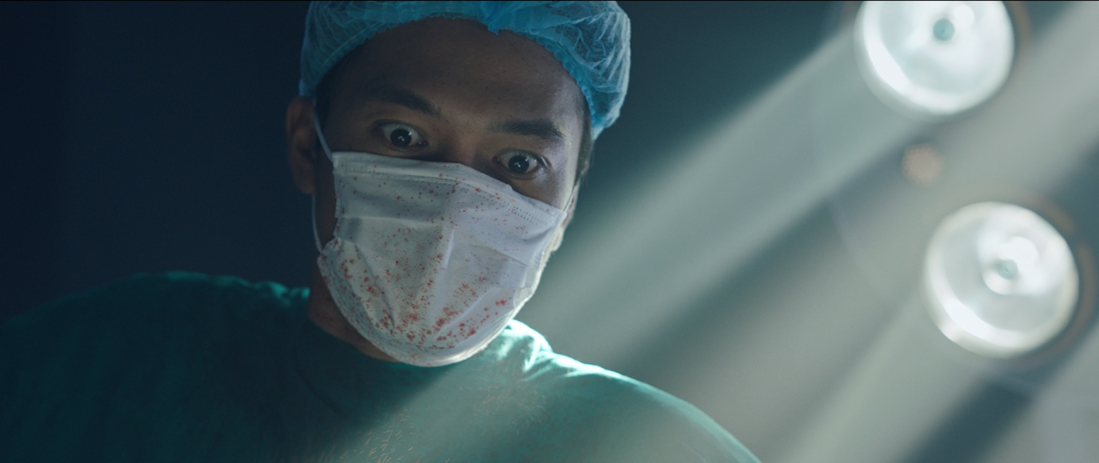 Bằng chứng vô hình: Rợn người với cách đeo bám con mồi của tay sát nhân