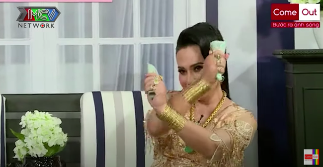 Cô Minh Hiếu là ai ? Nhân vật đang nổi tiếng trên mạng xã hội Việt Nam