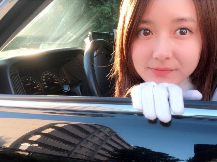 Ikuta Kana, nữ tài xế taxi quyến rũ nhất Nhật Bản mà mọi người đàn ông đều muốn đi cùng 