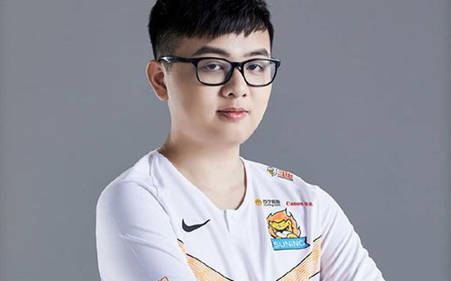 LMHT: SofM bất ngờ bị hé lộ mức thu nhập siêu khủng, lên đến 65 tỷ đồng một năm?