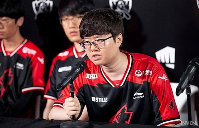 LMHT: Griffin tan rã toàn bộ đội hình, Sword tiếp tục bị lôi ra làm đối tượng chỉ trích