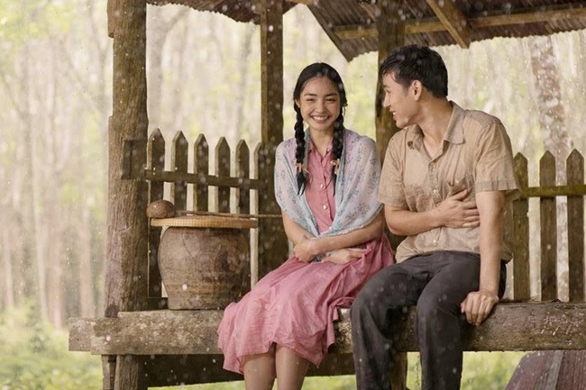 Review Cơn mưa tình đầu: Sống lại với những câu chuyện tình yêu tuổi trẻ