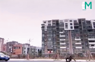 Cười bể bụng trước những cảnh quay... không thể giả hơn trong phim Trung Quốc thời hiện đại 5