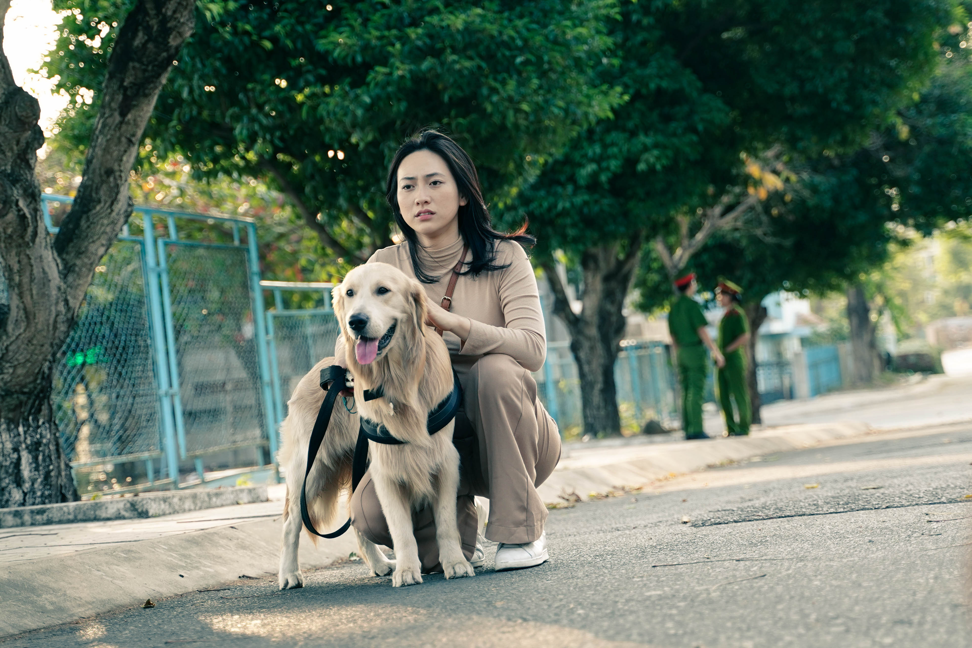 Review Bằng chứng vô hình: Xứng đáng trở thành điểm nhấn của phòng vé nhưng vẫn quá an toàn