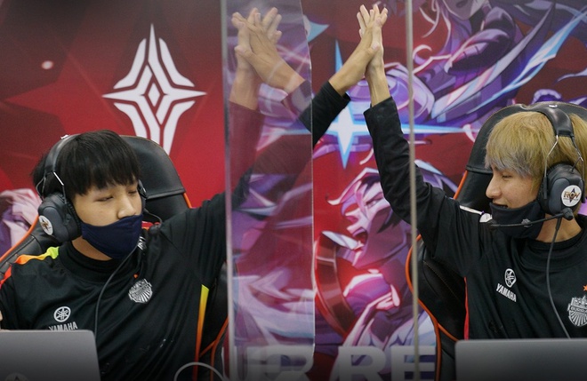 VN thua trận từ sớm, Thái Lan và Đài Loan nắm tay nhau vào chung kết Liên Quân APL 2020