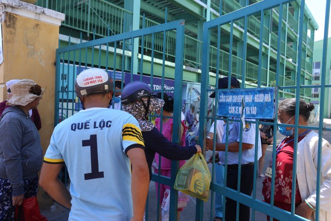 30 người trốn khỏi Bệnh viện Đà Nẵng khi đang cách ly