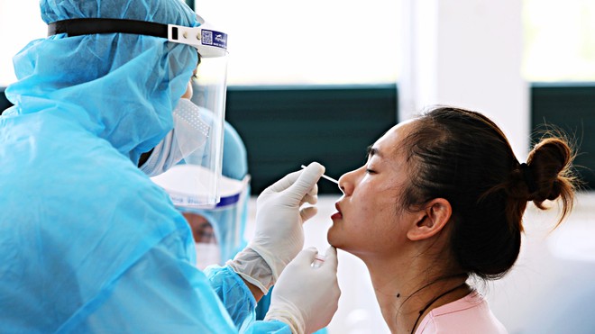 Tổng hợp tình hình dịch Covid ngày 31 tháng 7 - 37 ca nữa với 11 ca nhiễm cộng đồng tại TPHCM và Quảng Nam