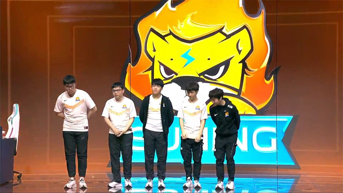 LMHT: Suning Gaming không có mặt trong 3 đội hình mạnh nhất LPL khiến game thủ vô cùng bức xúc