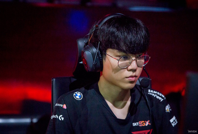 LMHT: T1 sẽ đối đầu với AF với một đội hình toàn tân binh, Teddy và Cuzz sẽ được ngồi dự bị?