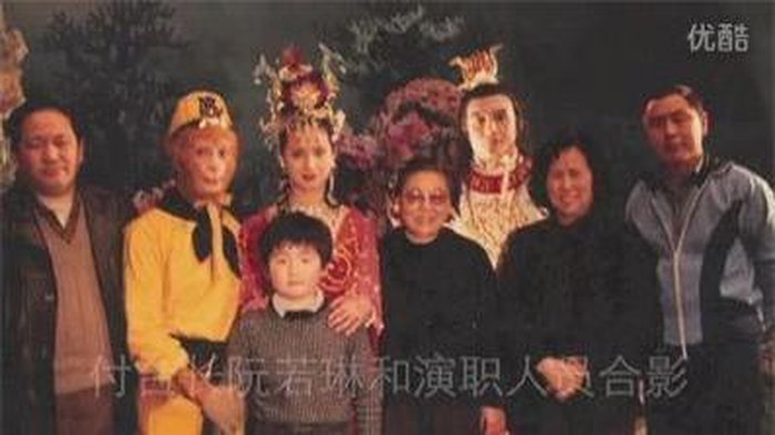 Những bức ảnh hậu trường cực hiếm chưa từng được tiết lộ của Tây Du Ký (Phần 1) 