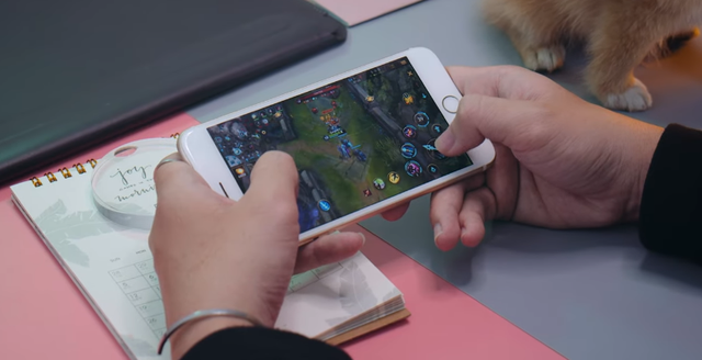 Game thủ sử dụng iPhone 6 để trải nghiệm Liên Minh: Tốc Chiến và cái kết đầy bất ngờ